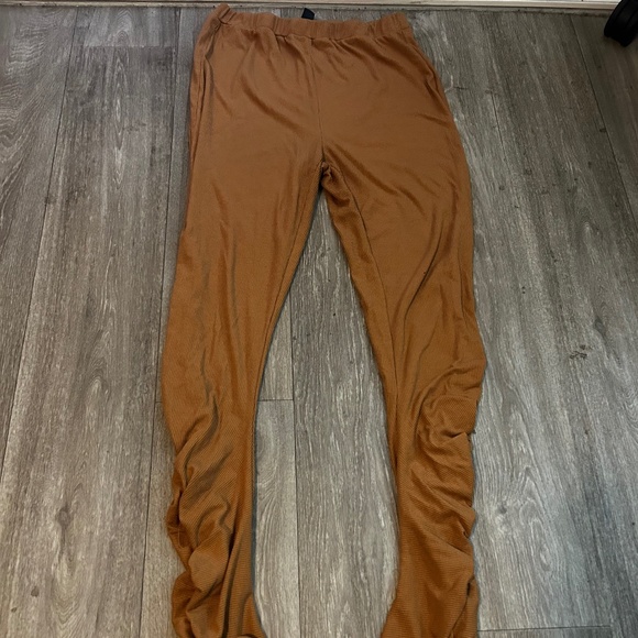 Stacked lounge pants - Picture 2 of 3